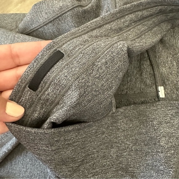 LULULEMON Train Times Crop Leggings Size 6 EB - Picture 4 of 14